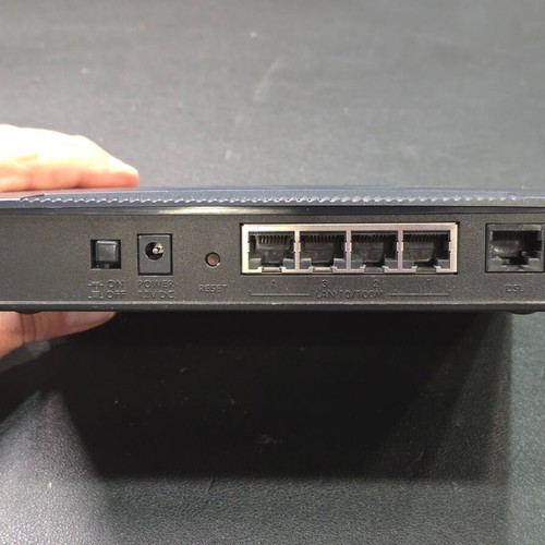 ZyXEL Prestige 660H-63 ADSL2+ 4-Port Gateway router used with power supply