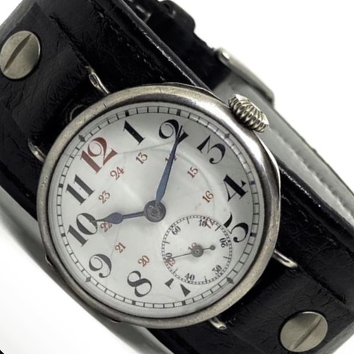 Military vintage wristwatch 1910 used men's