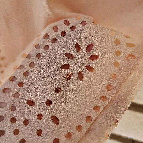 Beige Sleeveless Top with Laser-Cut Scallop Hem Size S like new