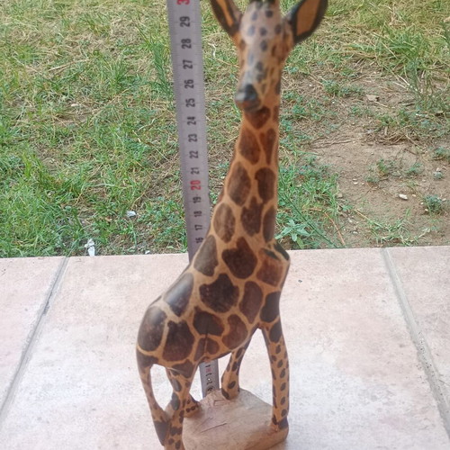 Vintage wooden giraffe figurine, 32 cm height