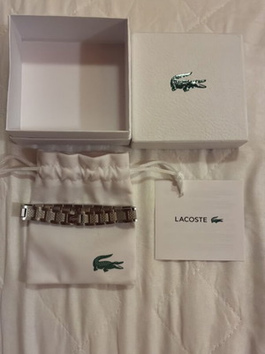 Lacoste bracelet in excellent condition, white