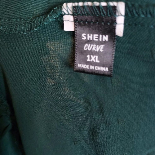 Shein Curve dress 1XL green like new, flattering fit