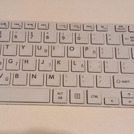 Laptop Keyboard Toshiba like new compatible with C850 C870 L850 L870