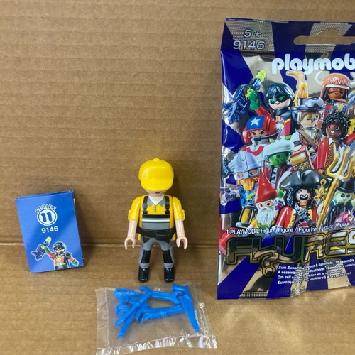 Playmobil 9146 Series 11 Repairman new