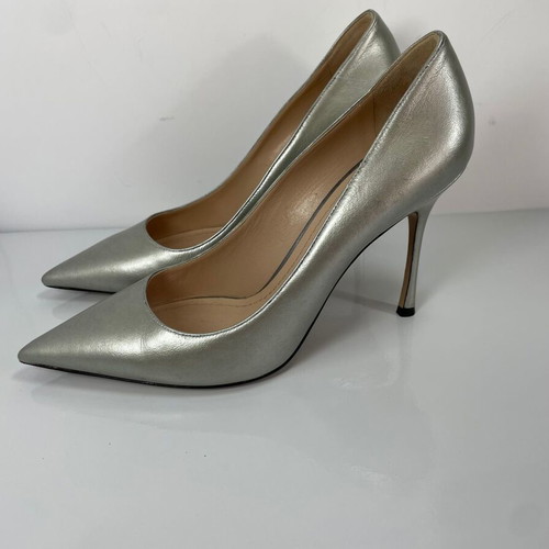Christian Dior leather pumps size 40.5 like new, platinum color