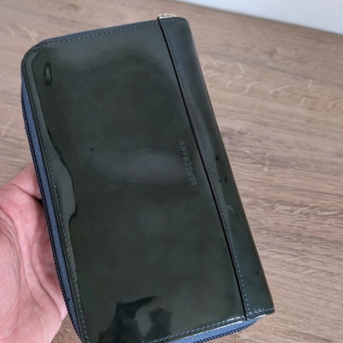 Longchamp leather wallet used, olive green