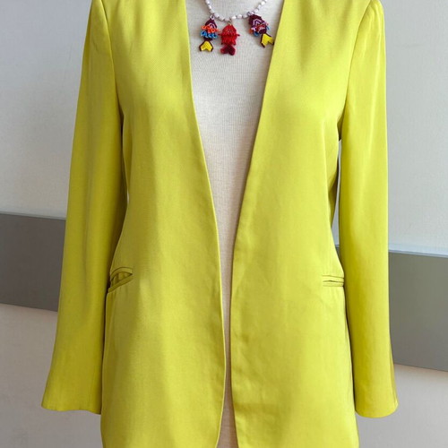 Pinko blazer like new, vibrant yellow, size M/L