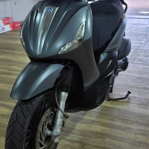 Piaggio Beverly 2015 scooter used, 48,000 km, excellent condition
