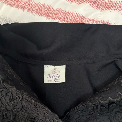 Women's black blouse XXL with embroidery like new