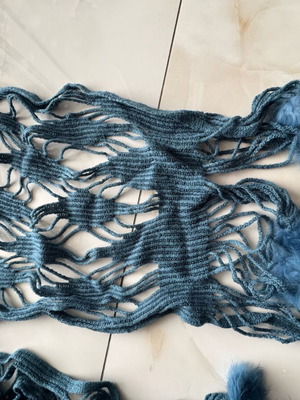 Scarf like new blue