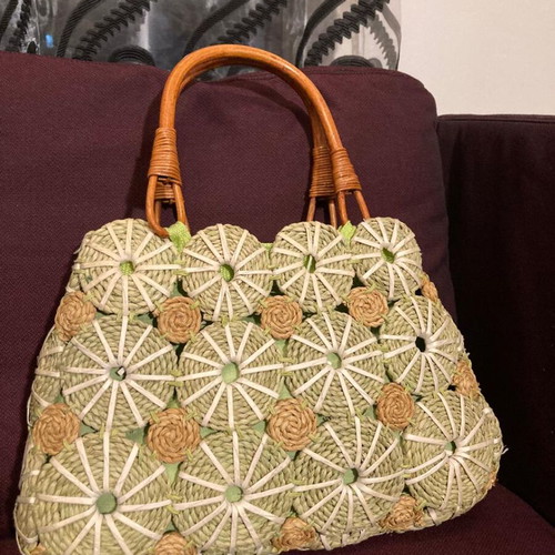 Women’s summer boho bag like new, hand-held with zipper damage