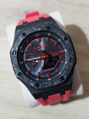Custom G-Shock Casioak with carbon fiber forged case, Bluetooth solar mechanism, new