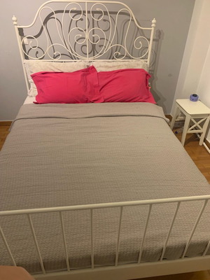 Κρεβάτι ημιδιπλό σιδερένιο μεταχειρισμένο 140x200cm από ΙΚΕΑ