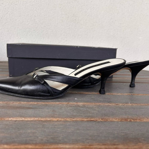 Pura Lopez black leather mule size 40 like new