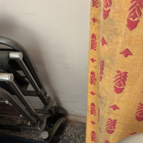 Folding bed used with minor storage imperfections