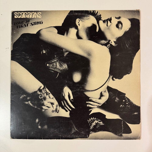 Scorpions - Love at first sting