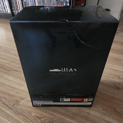 Final Fantasy PS4 collector edition box only