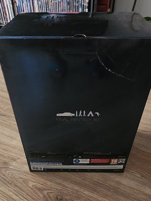 Final Fantasy PS4 collector edition box only
