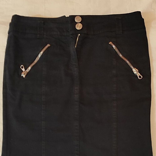 Iceberg Ice B Black Denim Skirt like new, size M 38 10
