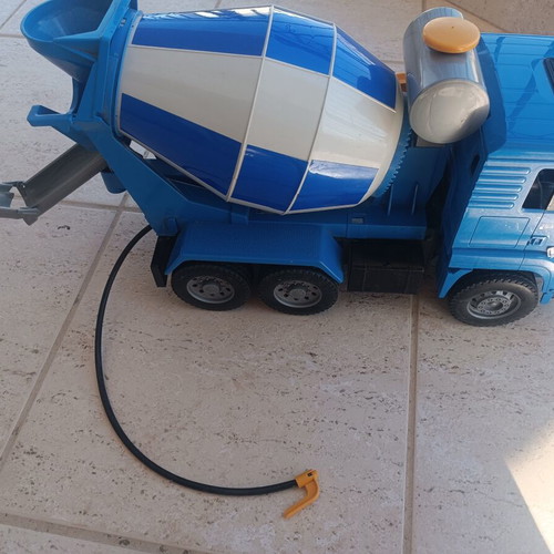 Bruder MAN TGA 41.440 Concrete Mixer like new