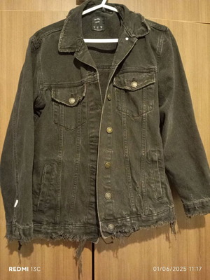 Bershka denim jacket used, black, size small/medium