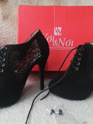 Voi & Noi women's high-heeled ankle boots used, size 39, black