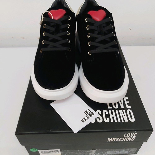 Love Moschino velvet shoes size 39 like new, black sneakers