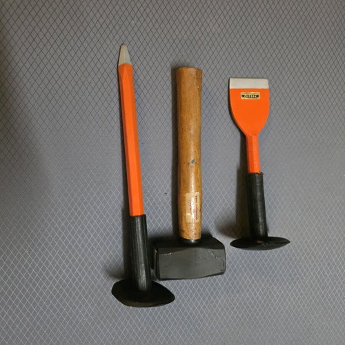 Tool set new with chisel, hammer and needle