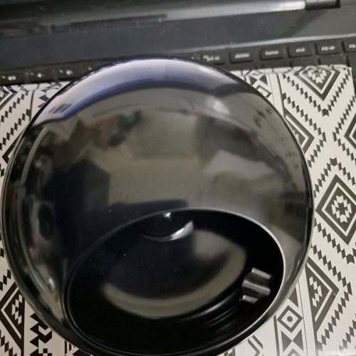 Black ashtray with sliding lid new