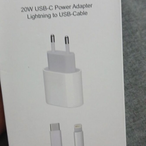 Charger for iPhone 20W new sealed