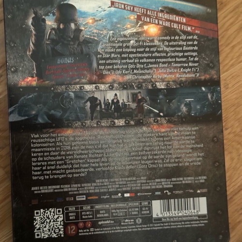 Iron Sky Steelbook Blu-Ray like new, Dutch subtitles