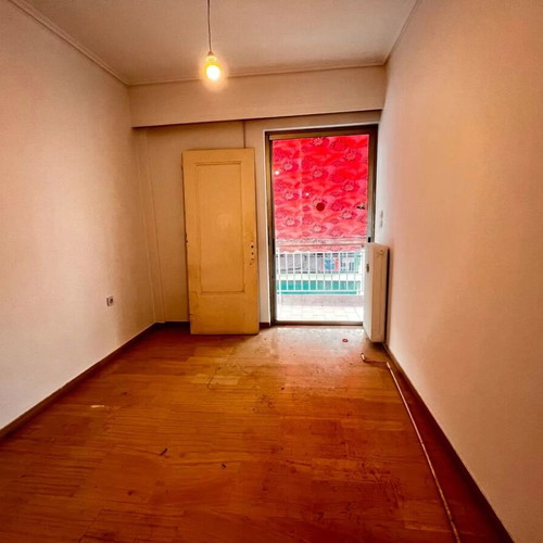 Apartment 115 sqm in Nikaia with 3 bedrooms and balconies