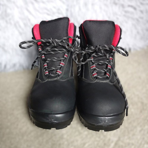 Heckel S3 SRC Safety Shoes Size 39 New Black Boots