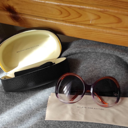 Balenciaga Edition oversized women's purple-orange sunglasses like new
