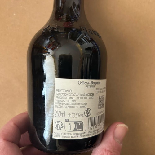 Small collectible red wine 250 ML new