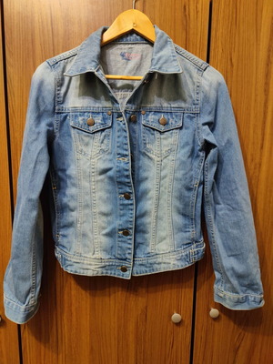 Denim jacket like new, size M, blue