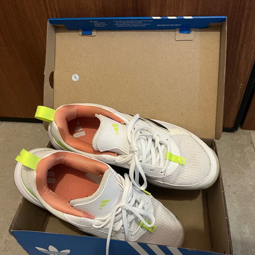 Adidas Padel Shoes like new, size 39.5, white
