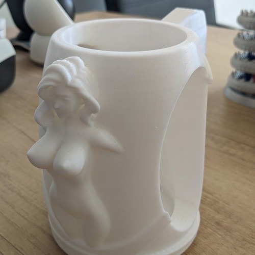 Drink Can Holder with Figure of Proumni and Handle new
