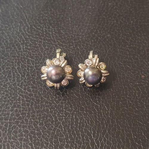 Earrings with black cultured pearls and zircon, used