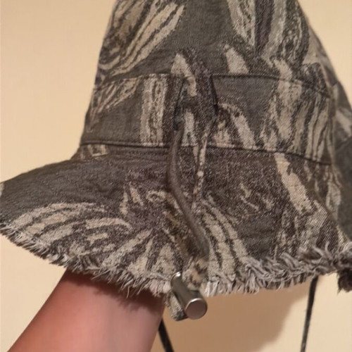 Jacquemus hat size 60 like new, limited edition