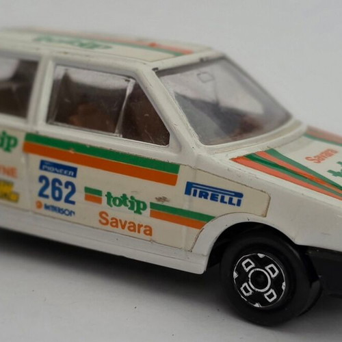 Burago Fiat Uno 262 Totip Racing 1:43 diecast car