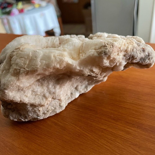 Large natural quartz piece new with crystal veins