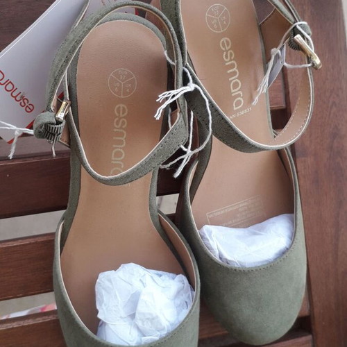 Esmara platform shoes size 37 new khaki