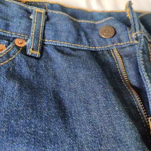 Levi's 544 jeans Superlow Flare σε σκούρο μπλε, μέγεθος W31 L32, σαν καινούργιο