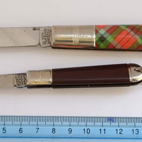 Richards Sheffield England pocket knives used, set of 2