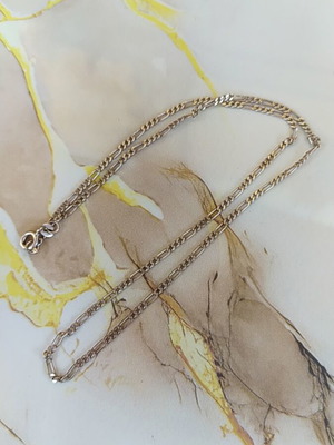 Silver chain 925 like new