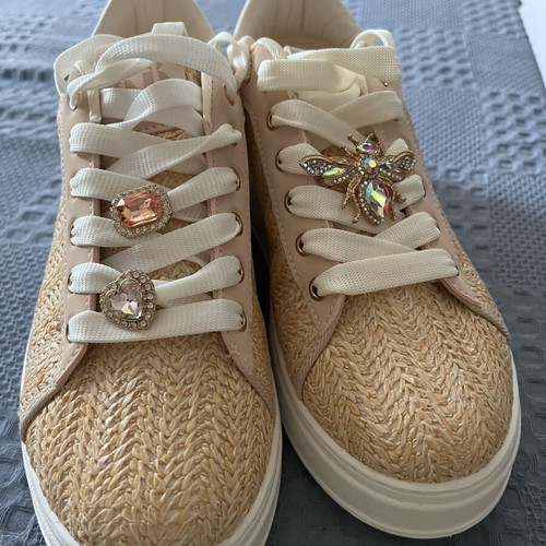 Luigi sneakers flatforms beige size 39 new with decorative laces