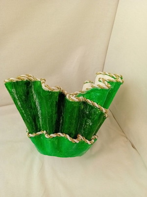 Ръчно изработена кашпа-стил и елегантност