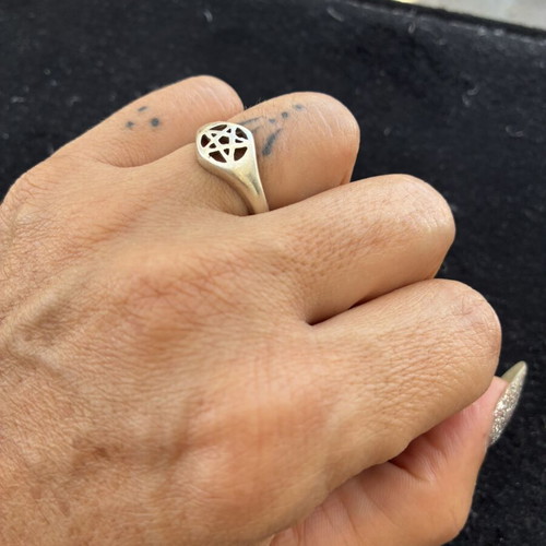 Silver 925 ring with pentagram, size 7