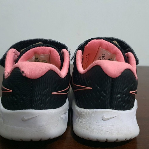 Nike παιδικά αθλητικά παπούτσια μεταχειρισμένα, νούμερο 19.5, μαύρο και ροζ
